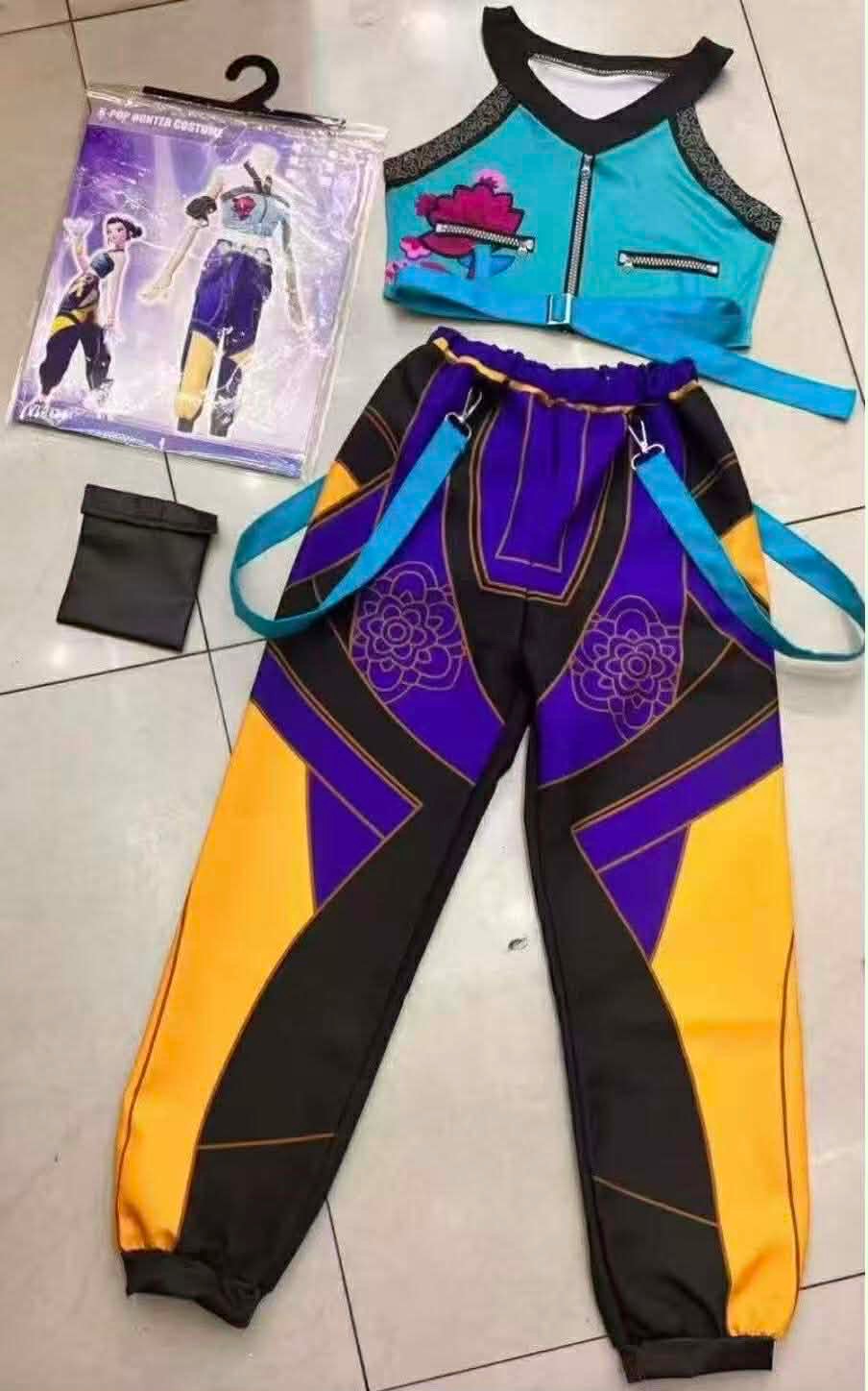 stroje zoey 100,110,120,130,140,150cm