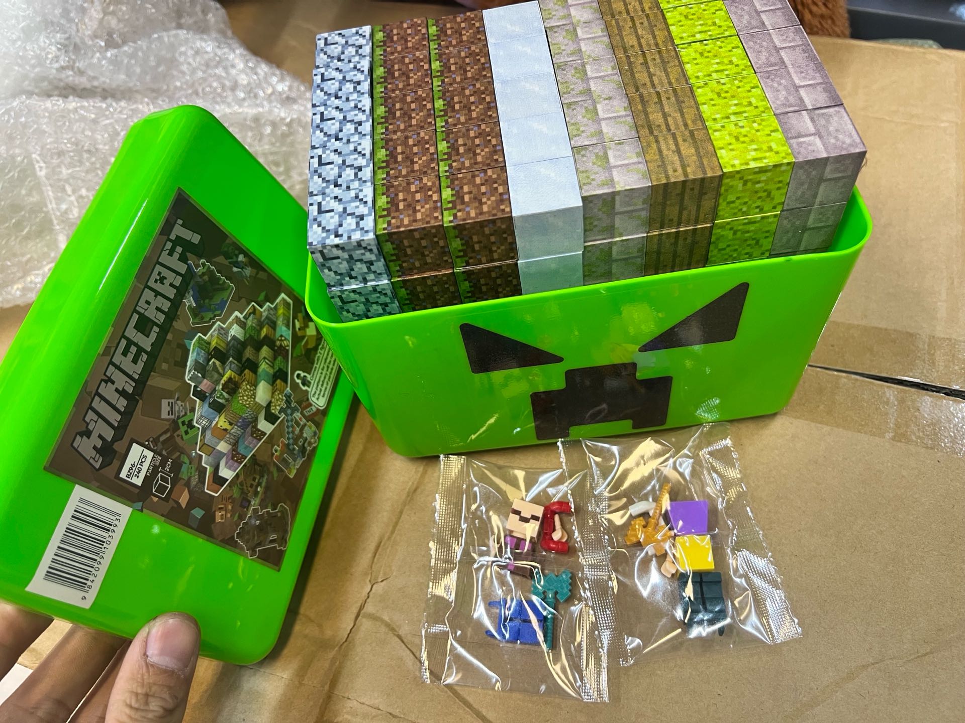 klocki minecraft 240element