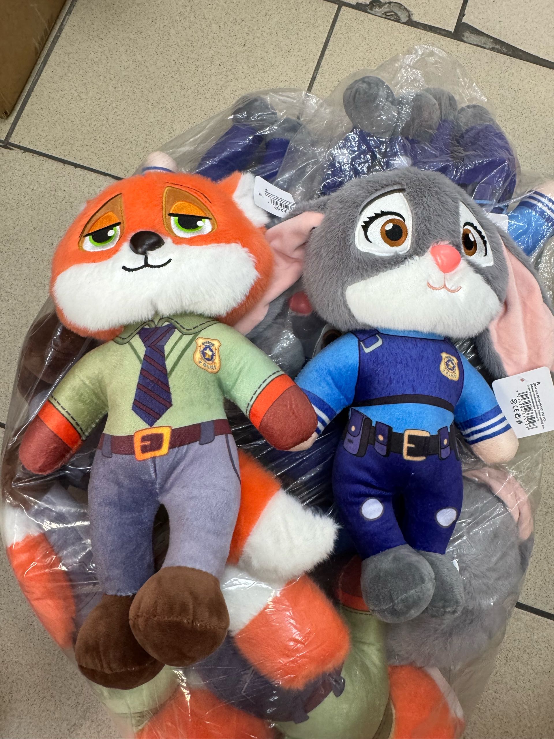 maskotka zootopia 35cm